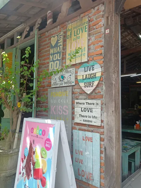 Mrs Widya's Campur-Campur Restaurant