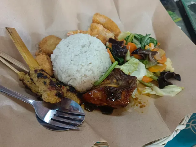 Mrs Widya's Campur-Campur Restaurant