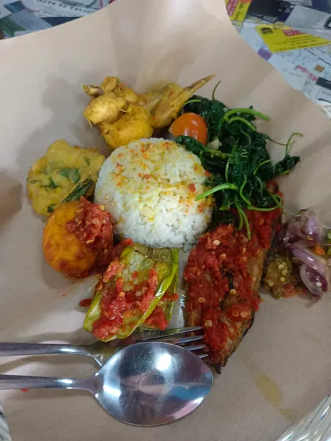 Mrs Widya's Campur-Campur Restaurant