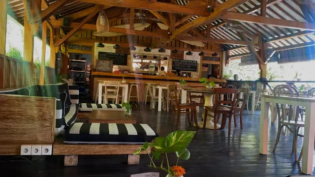 Muzz Kitchen
