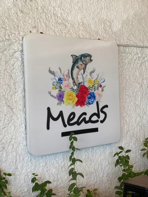 New Meads Restaurant Sports Bar & Grill
