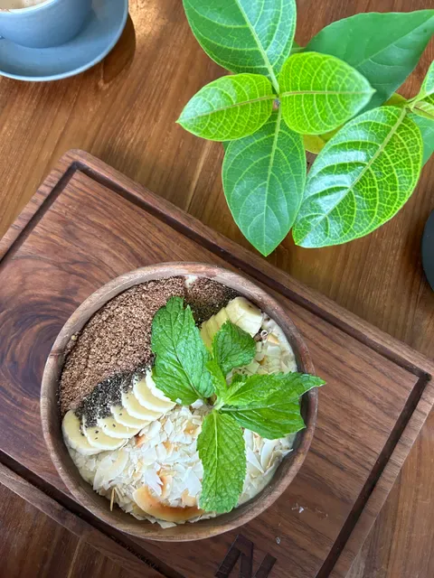 NOURISH CAFE ULUWATU