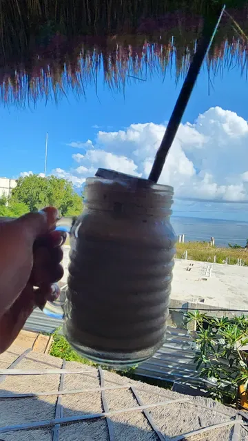 Nyang Nyang Bar & Restaurant