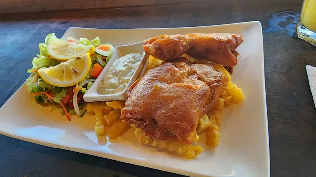 Nyang Nyang Bar & Restaurant