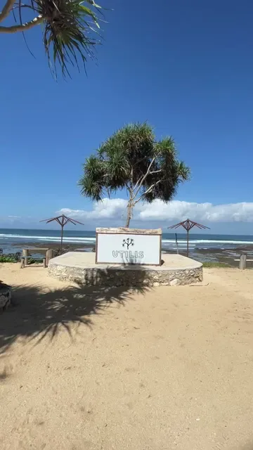 Nyang Nyang Bar & Restaurant