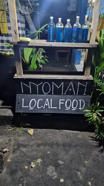 Nyoman Local Food Cafe