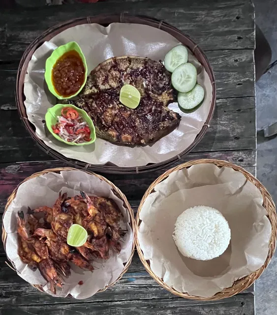 OFF THE HOOK GRILLED SEAFOOD
