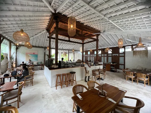 Ohana Bali Restaurant & Bar