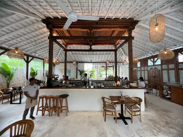 Ohana Bali Restaurant & Bar