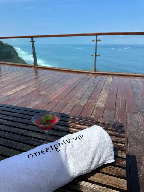 oneeighty Dayclub