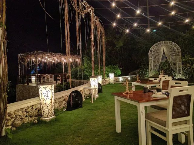 Opia Bali