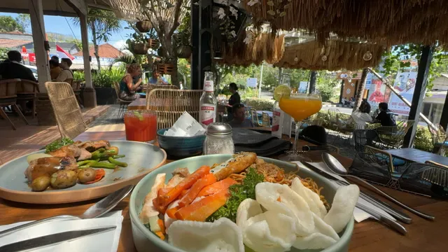 Ours Uluwatu