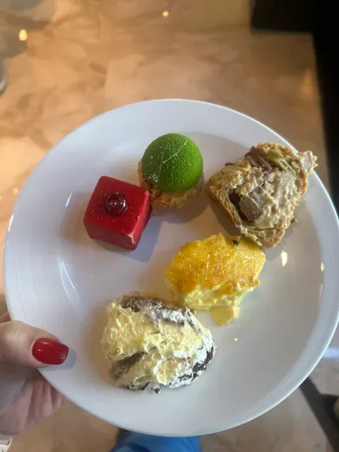 Pala Restaurant & Rooftop Bar