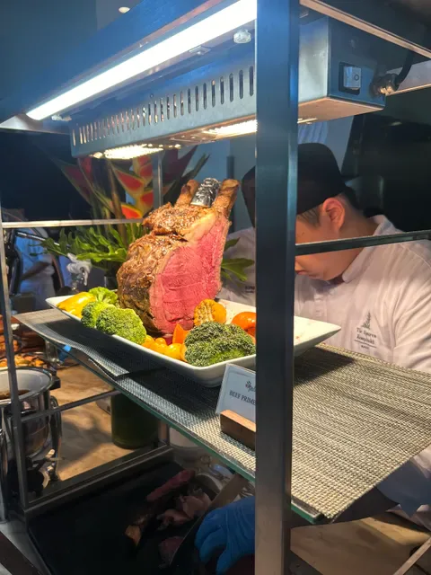 Pala Restaurant & Rooftop Bar