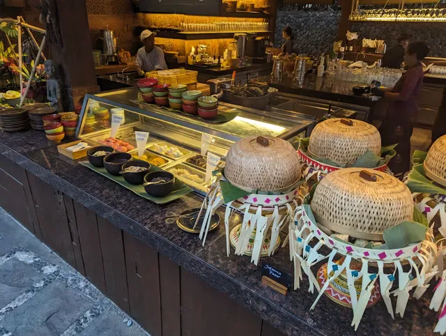 Pasar Senggol