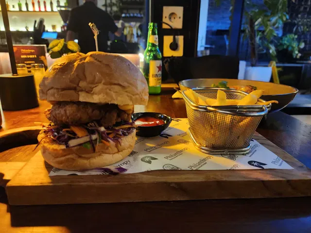 Philanthropy Restaurant & Bar