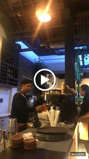 Philanthropy Restaurant & Bar