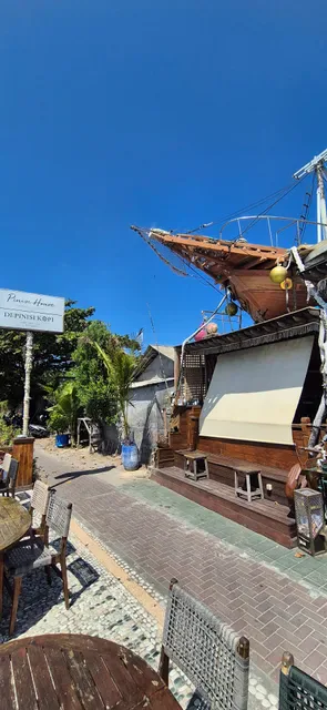 Pinisi House Bali
