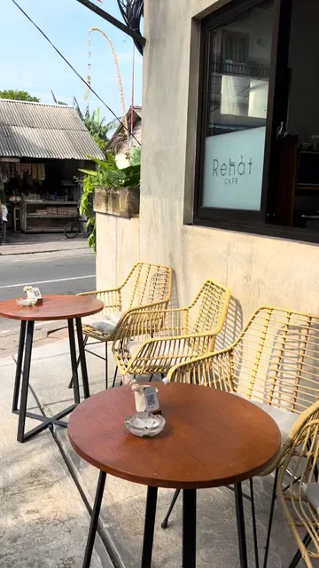 Rehat Cafe