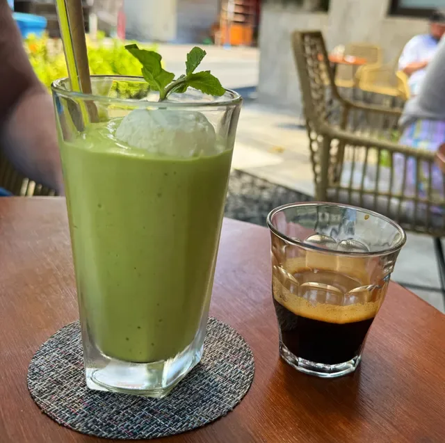 Rehat Cafe