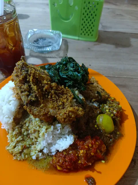 RM PADANG Samande