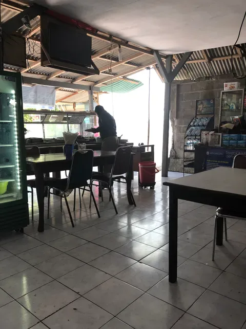 RM PADANG Samande