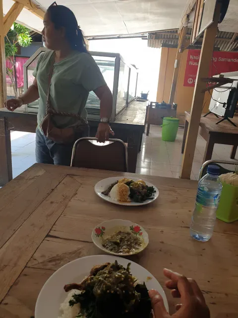 RM PADANG Samande