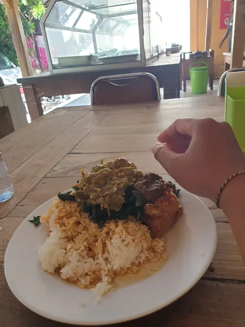 RM PADANG Samande