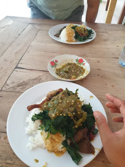 RM PADANG Samande