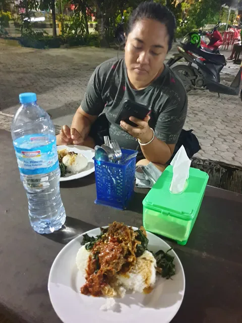 RM PADANG Samande