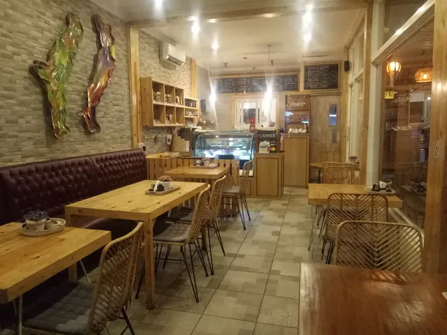 Sendok Coffee Shop & Ice Cream by Massimo Nusa Dua