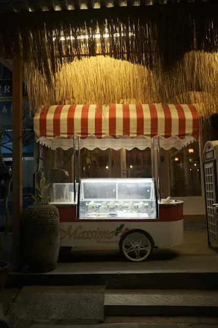 Sendok Coffee Shop & Ice Cream by Massimo Nusa Dua