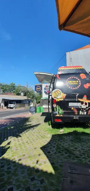 Shaka Tacos