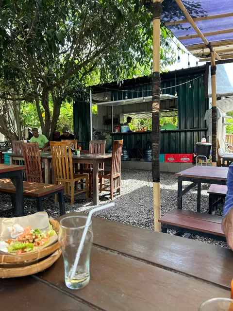 Shaka Tacos