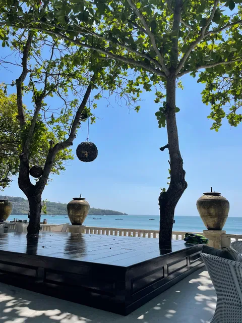 Sunset Beach Bar & Grill
