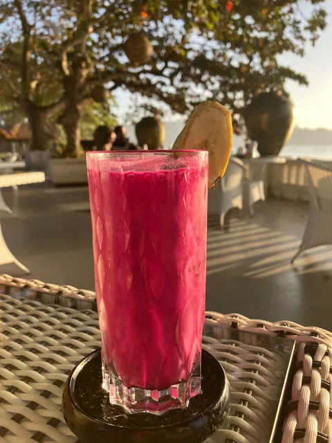 Sunset Beach Bar & Grill