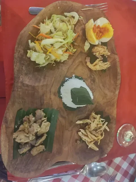Tavern De Bali Sport Bar and Restaurant