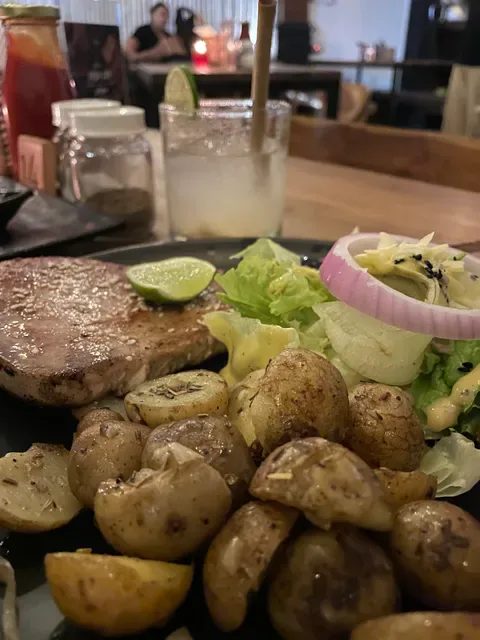 The Temple Burgers & Grill