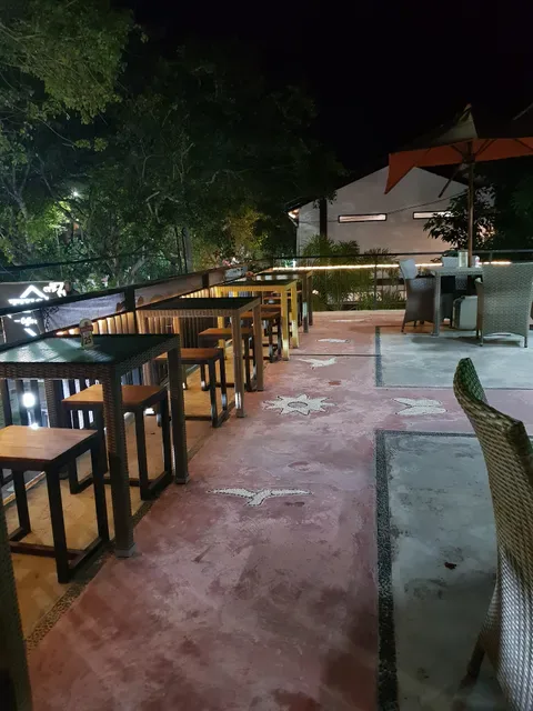 Tino's Bar & Eatery Nusa Dua
