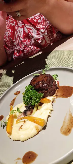 To'ge Restaurant