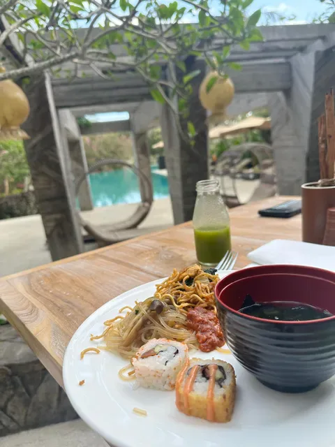 To'ge Restaurant