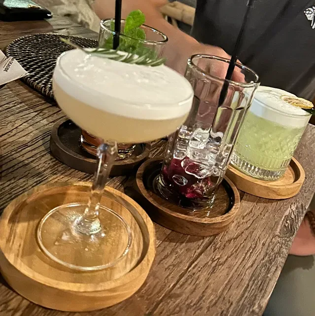 Urban Seaside restaurant & bar