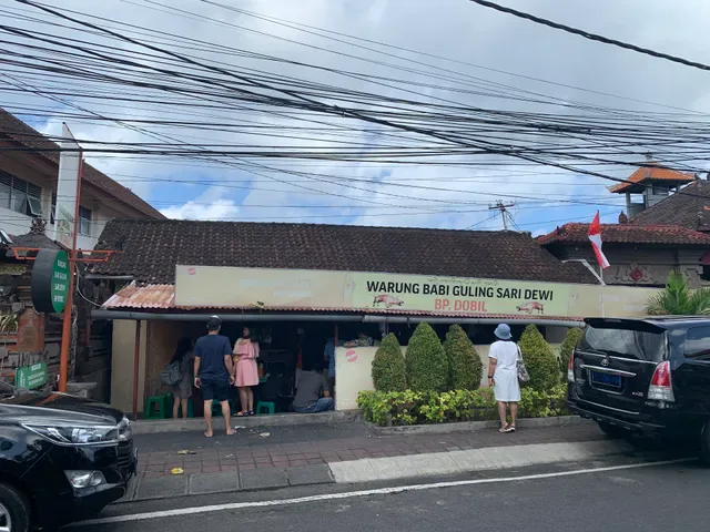 Warung Babi Guling Sari Dewi Bp. Dobil