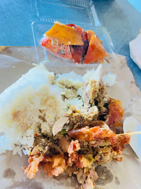 Warung Babi Guling Sari Dewi Bp. Dobil