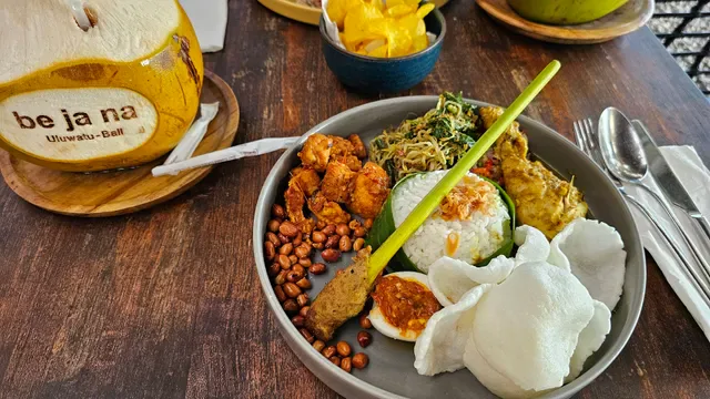 Warung Bejana Uluwatu
