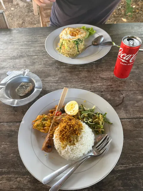 Warung Beten Ampel, Reestaurant nasi goreng