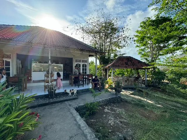 Warung Beten Ampel, Reestaurant nasi goreng