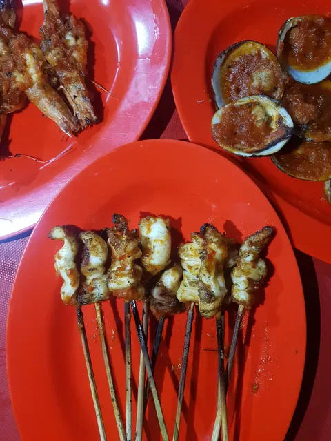 Warung Dapur Sirat ( Seafood Bakar & masakan indonesia)