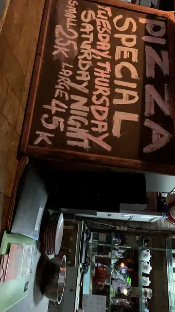 Warung In Salt Restaurant Bar