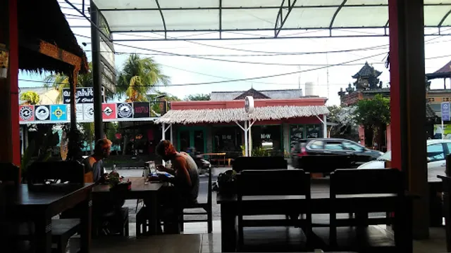 Warung Makan MADE